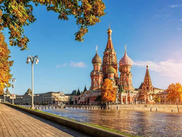 Hướng dẫn thủ tục xin visa đi Nga cho người chưa có kinh nghiệm